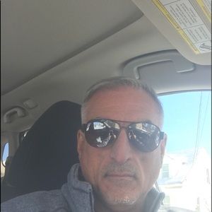 Meet your Posher, Mark